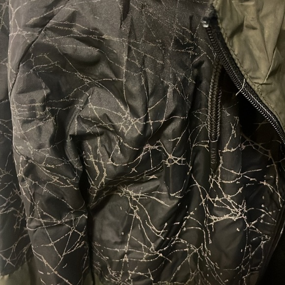 CSG Windbreaker green with reflective shoulder print - Picture 2 of 2